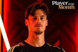 4场2次零封丢2球！罗马官方：门将斯维拉尔当选9月最佳球员