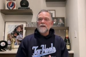 马龙：23年夺冠后掘金决定发展年轻球员 在争冠预期下这很难办